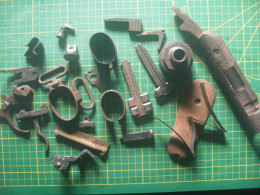 Lot Fond De Tiroir Pieces Diverses Ww1 Ww2 - Armes Neutralisées