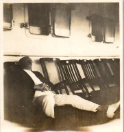 Photographie Photo Vintage Snapshot Anonyme Bateau Transat Flandre ? Sommeil - Boats