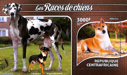 Central Africa 2015 Dogs S/s, Mint NH, Nature - Dogs - Centrafricaine (République)