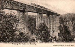 N°3964 W -cpa Fribourg -le Viaduc De Grandfey -avec Train- - Ouvrages D'Art