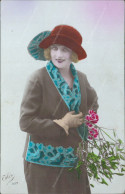 Cc672 Cartolina Fotografica Coloraise Tematica Donne Donnina Cappello Lady Woman - Autres & Non Classés