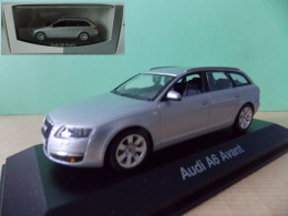 Minichamps Audi A6 Avant Break Gris Echelle 1/43 En Boite Vitrine Et Surboite Carton - Minichamps