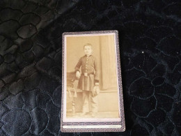 P-828 , CDV, Reynouls Béziers, Jeune Garçon En Habit Militaire Du Second Empire - Anciennes (Av. 1900)