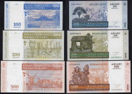 MADAGASKAR - 3 Stück Banknoten 2004 UNC (1)   (14332 - Andere - Afrika