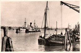 Bateau - Péniche VEEMEX Dans Le Port De Rotterdam - Maashaven - Bateau Cargo HELLAS - Embarcaciones