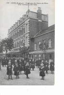 Leuze  En Hainaut Pensionnat Des Dames De Flines  Cour Interieure - Leuze-en-Hainaut