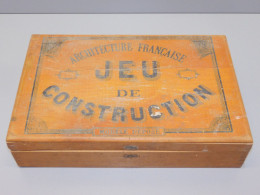 - ANCIENNE BOITE De JEU De CONSTRUCTION ARCHITECTURE Française Modèle Déposé     E - Andere & Zonder Classificatie