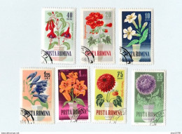 Roumanie Lot De 41 Timbres 34 Fleurs Et 7 Fruits - Collezioni