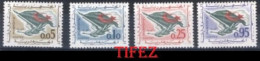 Année 1963-N°369/372 Neufs** : Retour à La Paix : Type XX (drapeaux Et Rameaux D'olivier) - Algeria (1962-...)