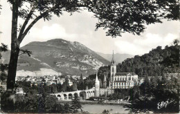 Postcard France Lourdes Basilique - Lourdes