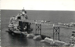 Postcard France Biarritz Le Rocher De La Vierge - Autres & Non Classés