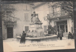 26 - GRIGNAN - Statue De Madame De Sévigné - Grignan