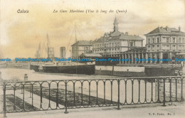 R648856 Calais. La Gare Maritime. Vue Le Long Des Quais. V. P. No. 8 - World