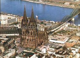 71964986 Koeln Rhein Der Dom Mit Blick Am Rheinufer Koeln Rhein - Koeln