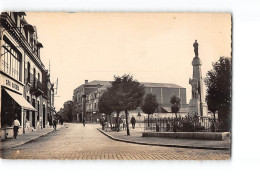 BILLY MONTIGNY - Le Monument Et Rue Jean Jaurès - état - Andere & Zonder Classificatie