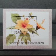 St Vincent - 1996 - Flowers Of The Caribbean - Yv Bf 345 - Autres & Non Classés
