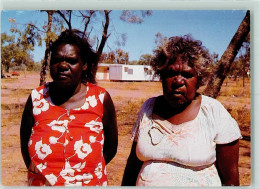 10271631 - Australien-Handburch-Postkarte Aboriginalfrauen In Einer Missionsstation In Den Kimberleys - Südafrika