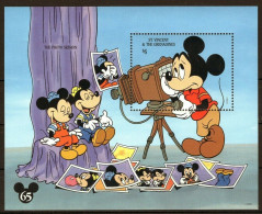 St Vincent - 1994 - Disney: Mickey, The Photo Session - Yv Bf 268 - Disney