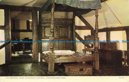 R648479 Stratford On Avon. The Bedstead. Anne Hathaway Cottage. Jarrold. RP - Monde