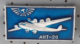 AEROFLOT Antonov 20 Airlines Airplain Aviation, Plane Russia CCCP Pin - Airplanes