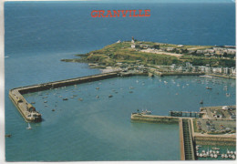 CPM ( Granville - La Pointe Du Roc Et L'Avant Port ) - Granville