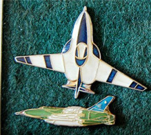 LOT DE 2 PIN'S ÉPOXY " AVION " _DP166 - Airplanes