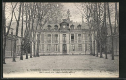 CPA Voiron, Ecole Nationale Professionnelle, Batiment De L'Administration  - Voiron