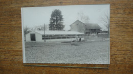 Les Abrets : Isère , (années 50-60) Nouveaux Poulailler Aviculture ( Photo 18 X 13 Cm ) - Lieux