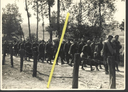 55 426 0524 WW2 WK2 MEUSE OURCHES  CAMP DE PRISONNIERS 1940 - Guerra, Militares