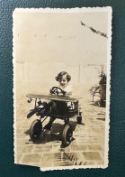 1031 GIRL IN TOY CAR PLANE  REAL PHOTO RARE POSTCARD - Personnes Anonymes