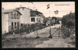 AK Timmendorferstrand, Strassenpartie Mit Gebäudeansicht  - Timmendorfer Strand