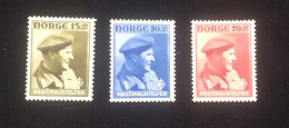 D)1946, NORWAY, SERIES 3 STAMPS, PRINCE OLAF V, ISSUE, PRO NATIONAL RELIEF, MNH - Other & Unclassified