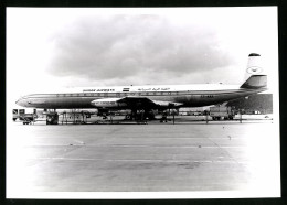 Fotografie Flugzeug Niederdecker, Passagierflugzeug Der Sudan Airways, Kennung ST-AAX  - Aviation