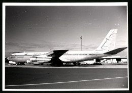 Fotografie Flugzeug Boeing 707, Passagierflugzeug Der South African Airways, Kennung ZS-EKV  - Luchtvaart