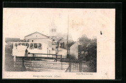 CPA Bengy-sur-Craon, Bahnübergang Et Strasse Zur L'Église  - Autres & Non Classés