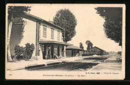 CPA Pierre-de-Bresse, La Gare, La Gare  - Autres & Non Classés