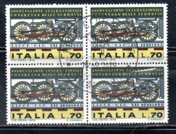 ITALIA REPUBBLICA ITALY REPUBLIC 1975 CONGRESSO DELL'ASSOCIAZIONE FERROVIE RAILWAY LIRE 70 QUARTINA BLOCK USATO USED - 1971-80: Oblitérés