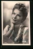 AK Schauspielerin Karin Hardt Im Kostüm Einer Filmrolle Mit Autogramm, Original Autograph  - Acteurs