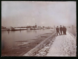 Fotografie Brück & Sohn Meissen, Ansicht Mühlberg / Elbe, Partie Am Hafen Bei Hochwasser Im Winter  - Lieux