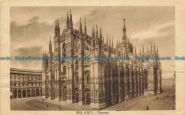 R651674 Milano. Duomo. Stab. Dalle Nogare E. Armetti. 1933 - Monde