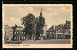 AK Lütjenburg /Ostholstein, Marktplatz Mit Kirche  - Luetjenburg