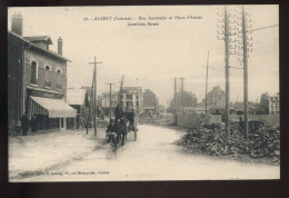 80 - ALBERT - RUE GAMBETTA ET PLACE D'ARMES - Albert