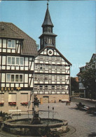 72367124 Allendorf Bad Sooden Rathaus Glockenspiel Marktbrunnen Fachwerkhaus Alt - Bad Soden