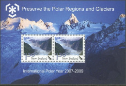 ARCTIC-ANTARCTIC, NEW ZEALAND 2009 PRESERVATION OF POLAR REGIONS S/S OF 2** - Preserve The Polar Regions And Glaciers