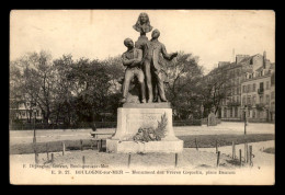 62 - BOULOGNE-SUR-MER - MONUMENT DES FRERES COQUELIN PLACE DAUNOU - Boulogne Sur Mer