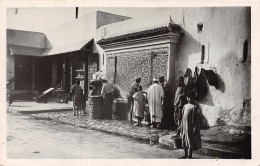 MAROC RABAT FONTAINE EN MOSQUE DU MARCHE  - Rabat