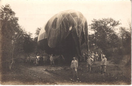 TH AVIATION DIRIGEABLE - Carte Photo à Situer - Ballon Parachute - Animée - Belle - Zeppeline