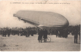 FR54 LUNEVILLE - Quantin 6 - Un Zeppelin Au Champ De Mars - 3 Avril 1913 - Animée - Belle - Luneville