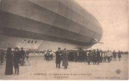FR54 LUNEVILLE - Quantin 3 - Un Zeppelin Au Champ De Mars - 3 Avril 1913 - Animée - Belle - Luneville