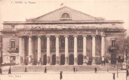 30 NIMES LE THEATRE - Nîmes